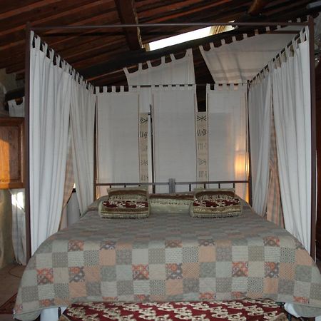 Podere Le Buche Pelago Bagian luar foto